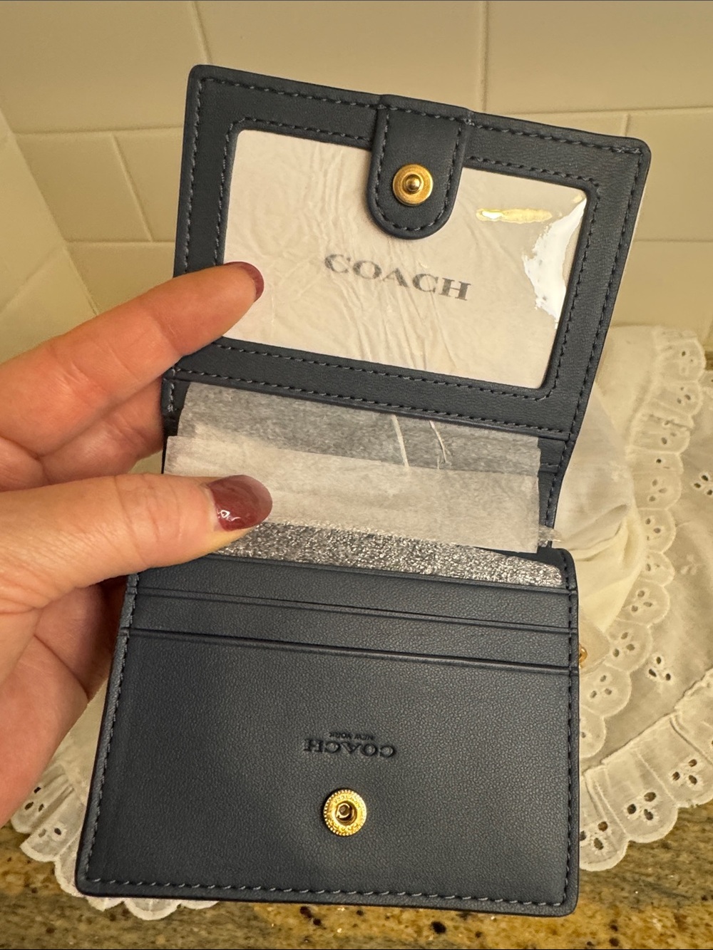 COACH Denim Signature Bifold Wallet - Light Blue with Navy Trim ! - Picture 3 of 12